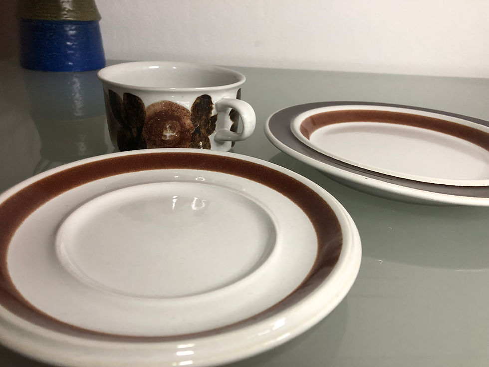 Thumbnail: Arabia Rosmarin Tea Cup Set with Dessert Plate By Ulla Procope