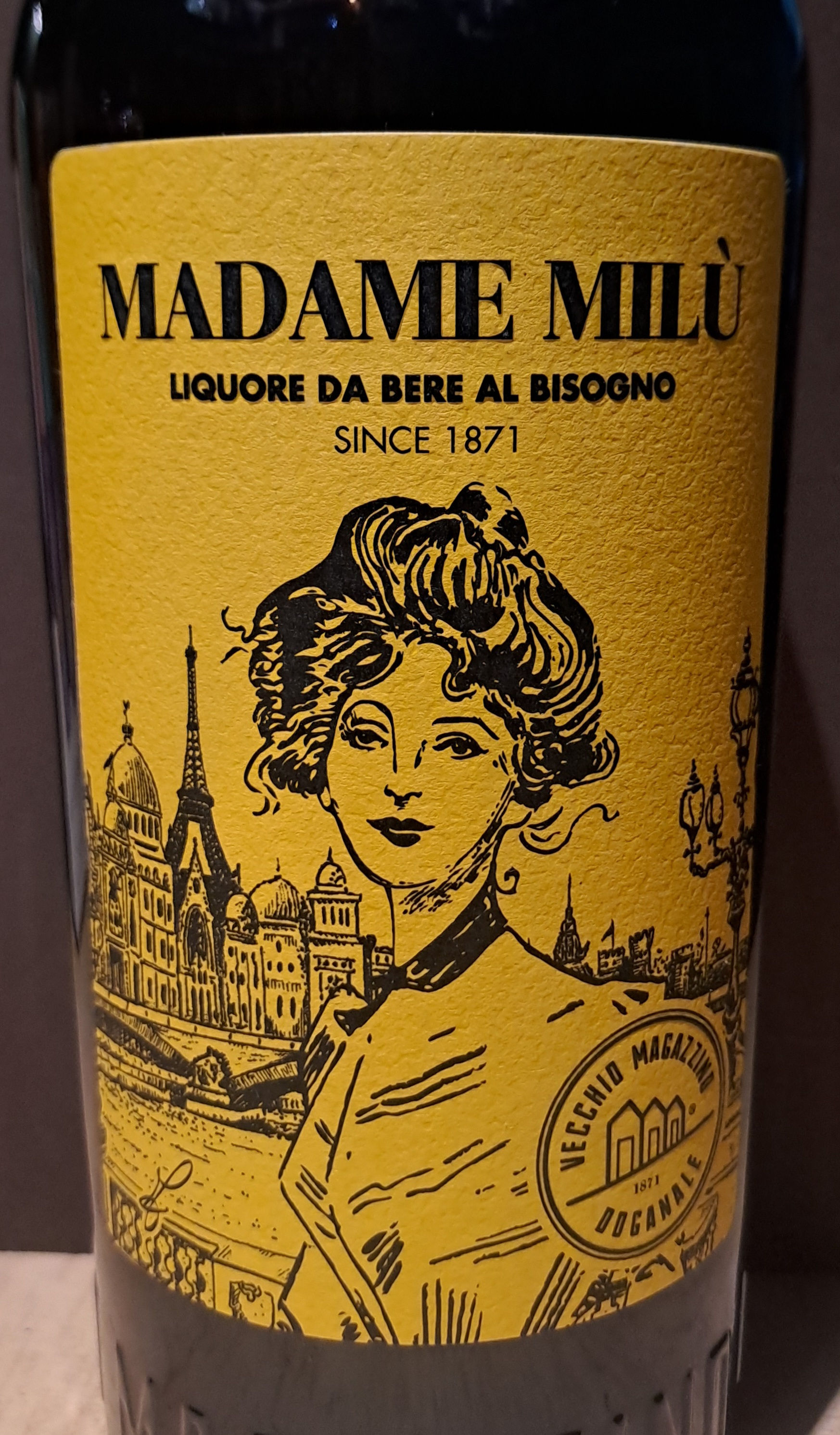 LIQUORE NATURALE DI ERBE MADAME MILU' (ASTUCCIATO)