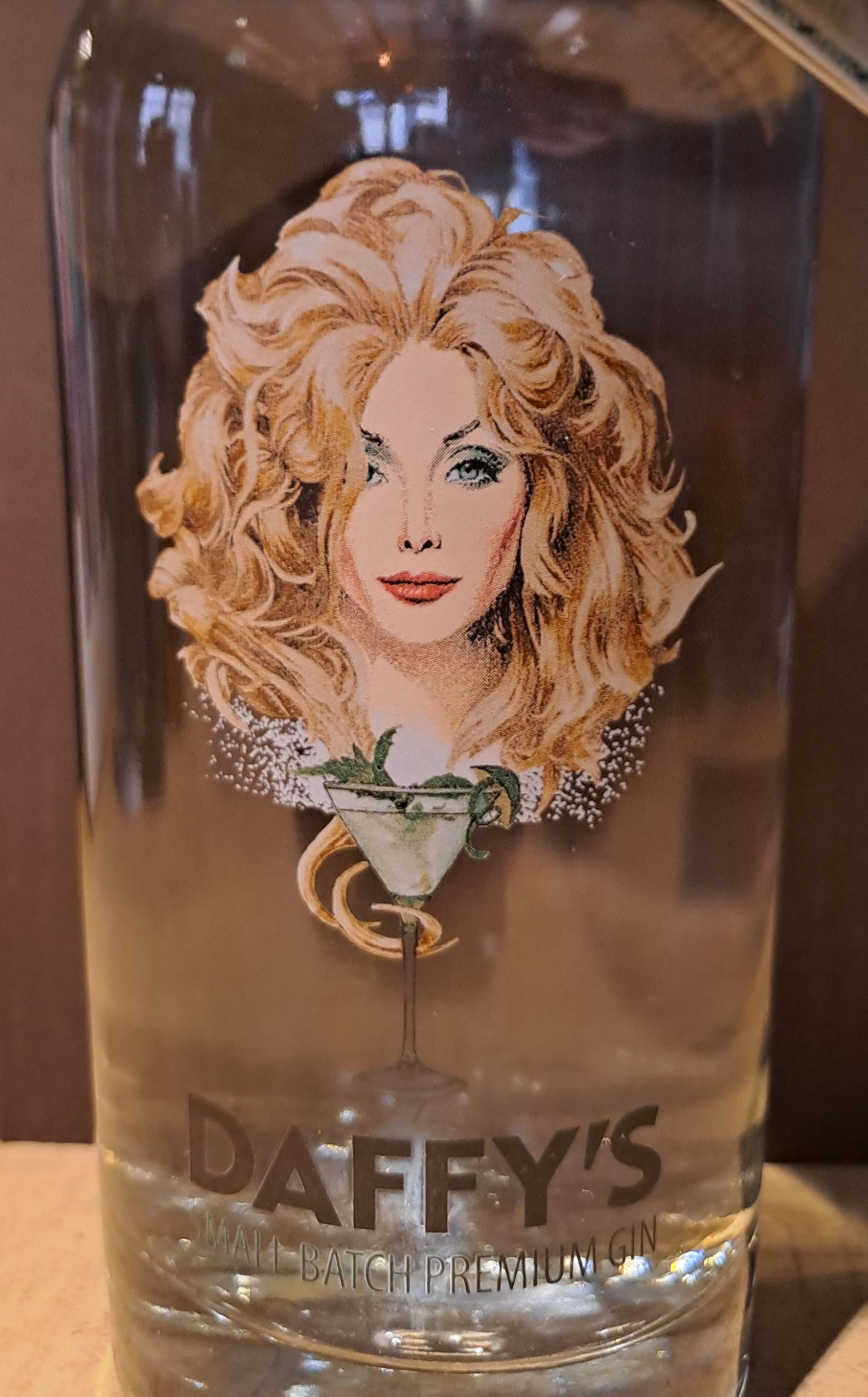 DAFFY'S SMALL BATCH PREMIUM GIN