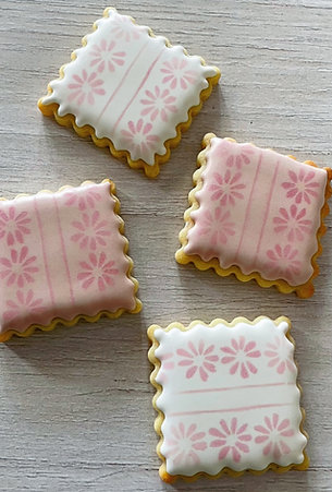 ROYAL ICED COOKIES