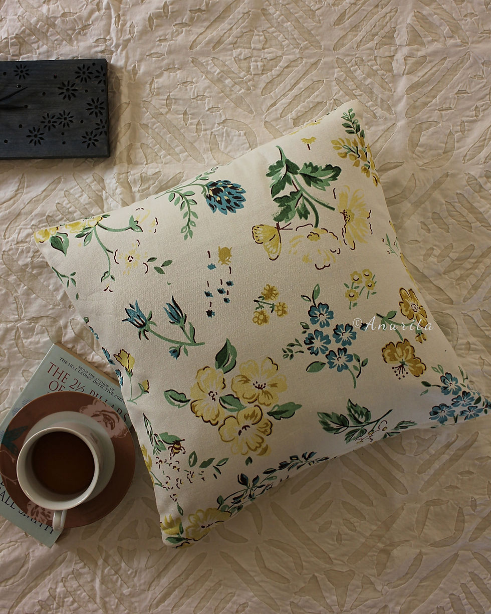 Thick Cotton Floral on White Square Cushion Cover (set of 2)