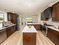 kitchen (2).jpg