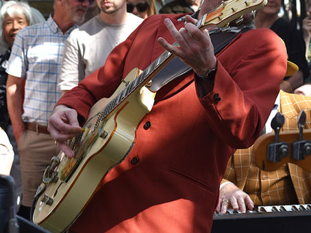 Revolutionaires Rock Westgate