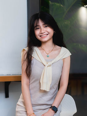 Carmen Hoi