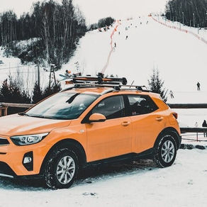 Direction la station de ski, en sécurité !