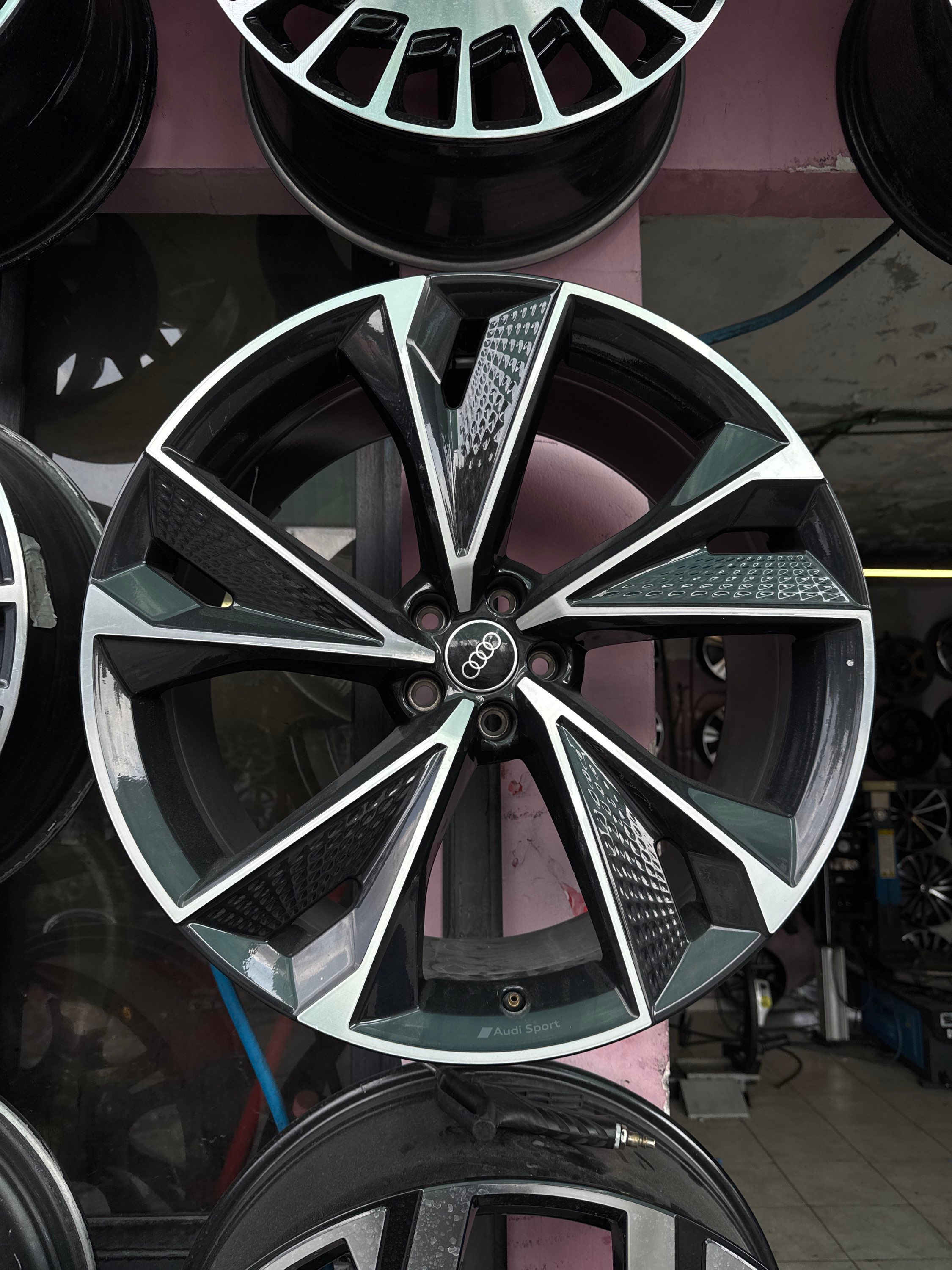 22inc Original Audi RS6_7