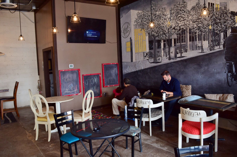 New Coffee Shop, Hyde Perk, Now Open in Hyde Park