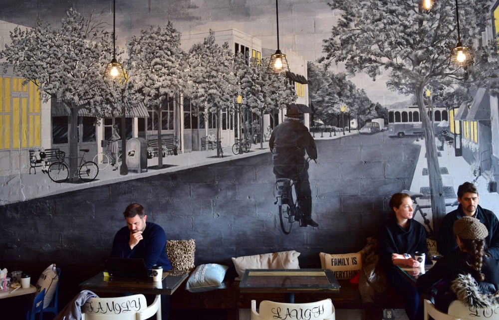 New Coffee Shop, Hyde Perk, Now Open in Hyde Park