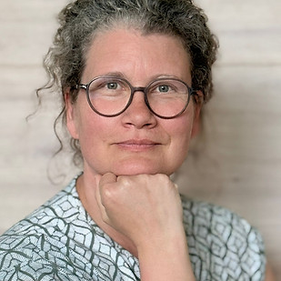 Carolin Bernardelli.jpg