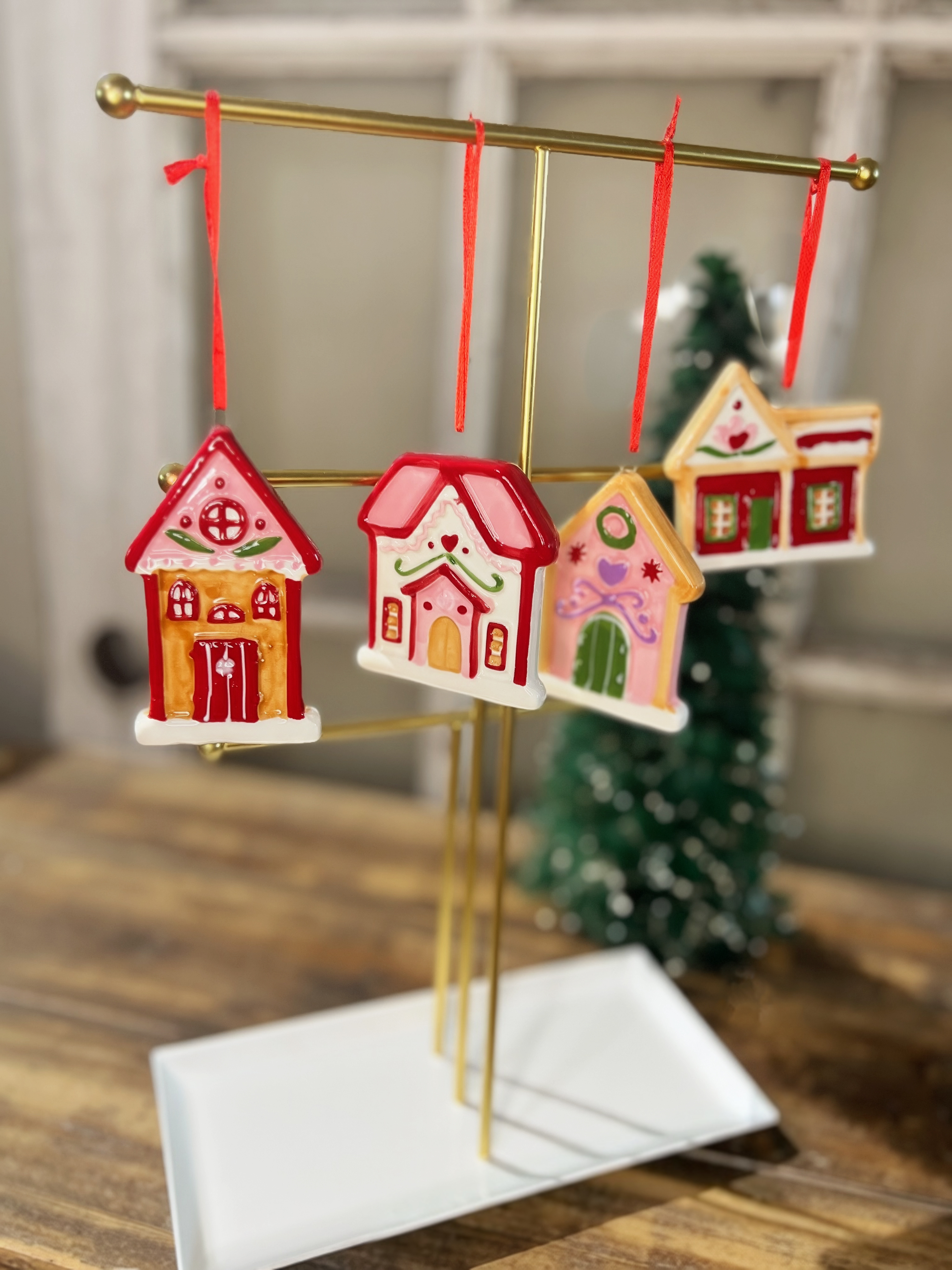 Cottage Home Christmas Ornaments Set of 4