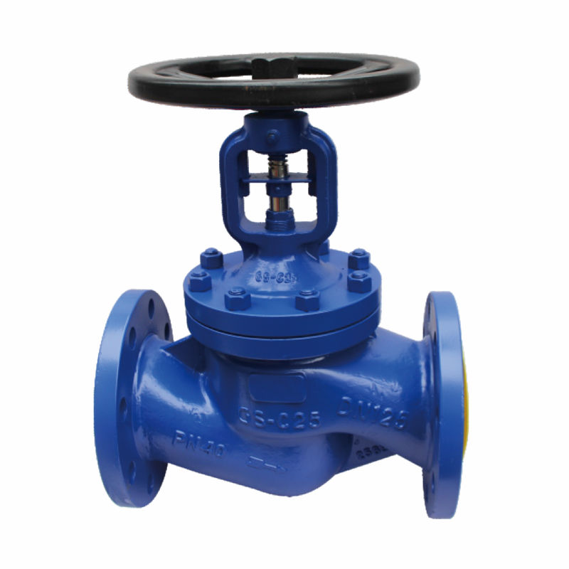 Carbon steel flanged globe valve with GS-C25 cast body, PN16 to PN25 rated, bolted bonnet and handwheel