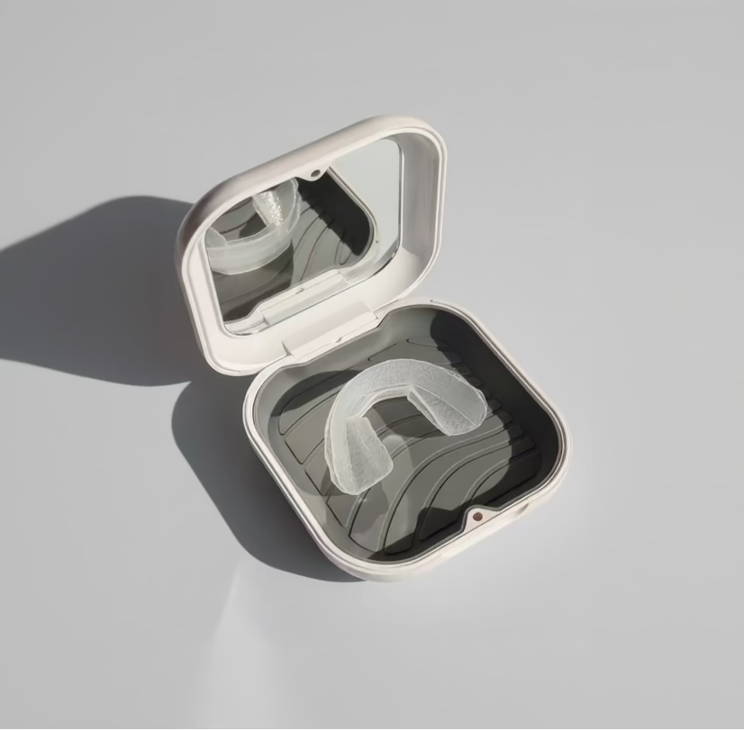 Thumbnail: FloofPod Mirrored Case
