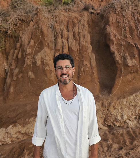 Oz Strand_edited.jpg