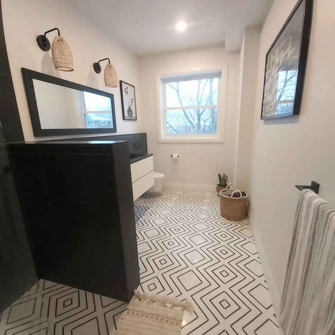 Mayfield Bathroom 1