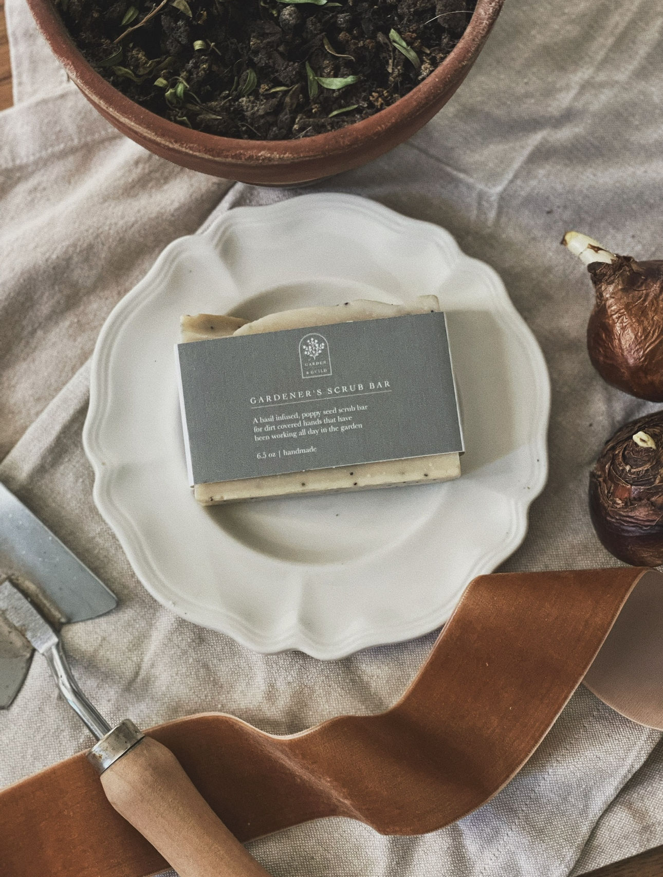 Gardener's Scrub Bar