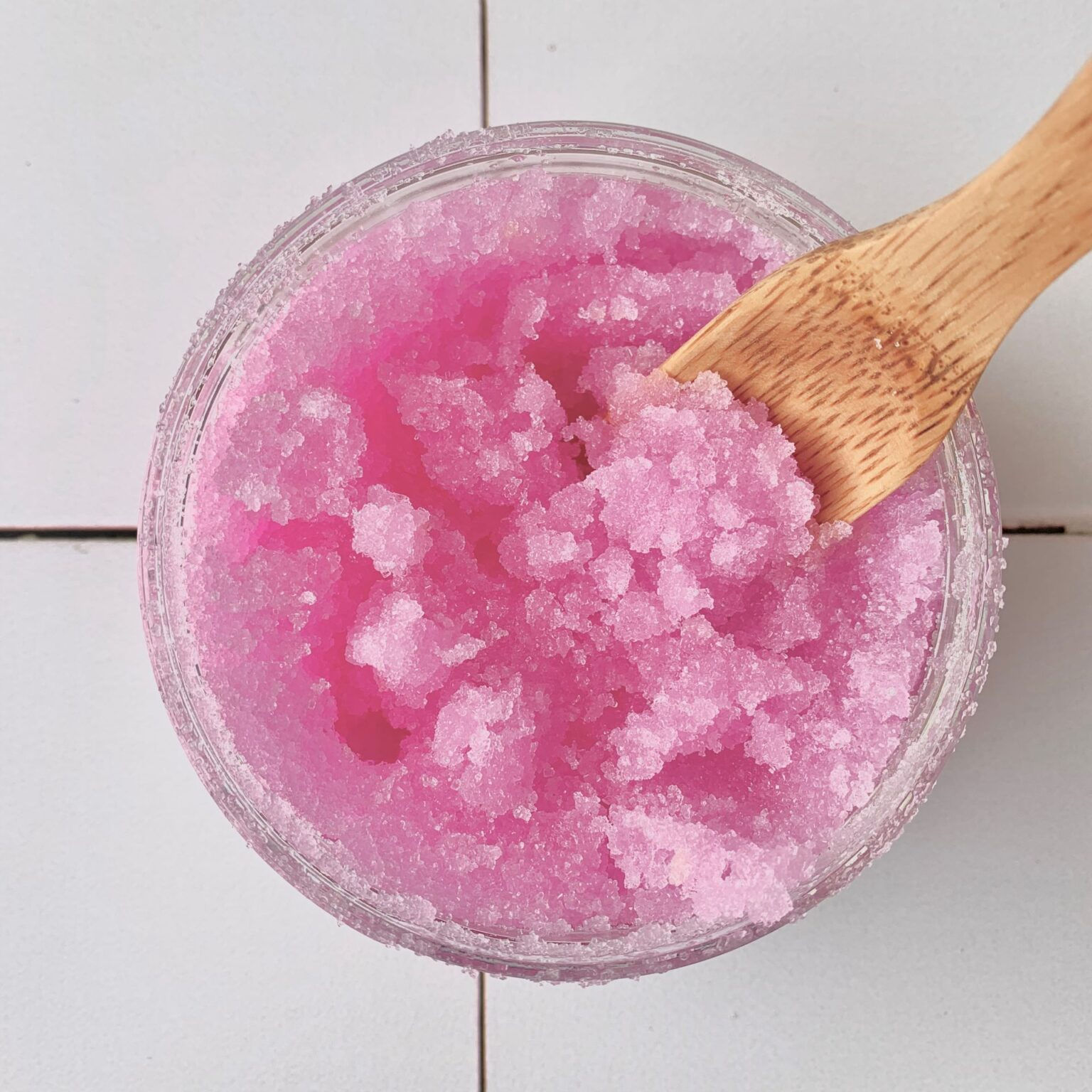 Gommage au sucre et à l'huile de coco bio