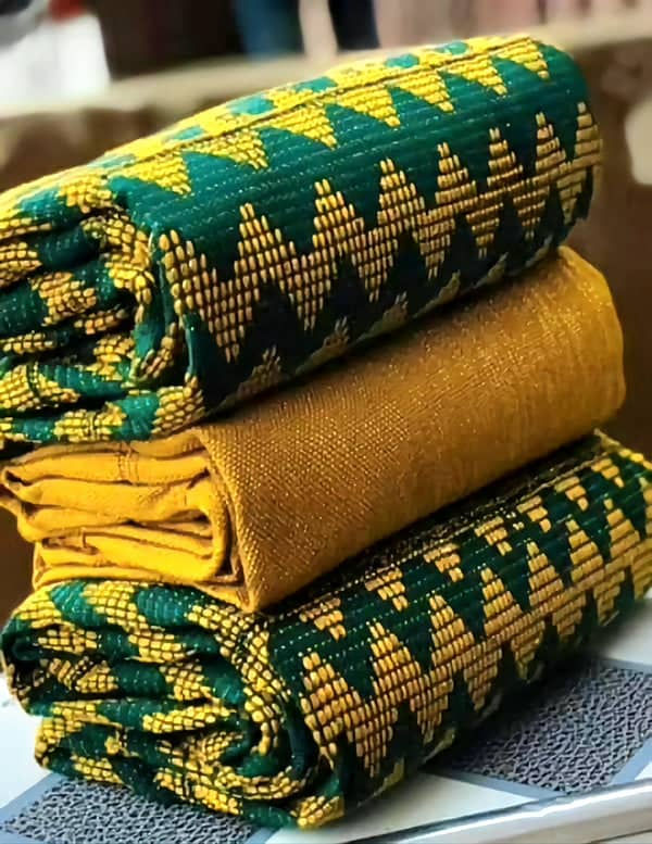 6 Yards Green And Gold Women kente Fabric