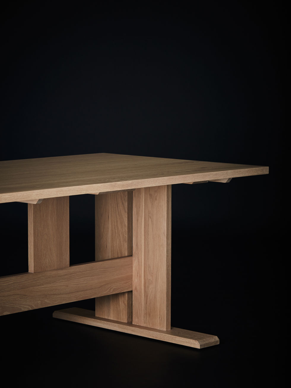 Neorient_Table_334.jpeg