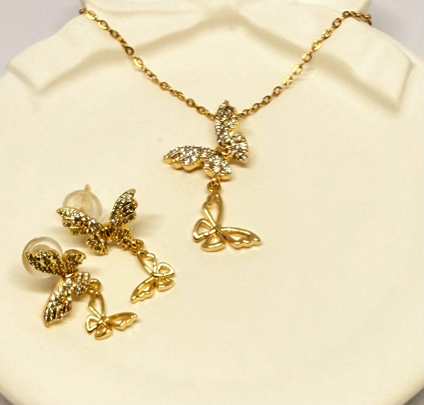 Butterfly Bloom Pendant Set
