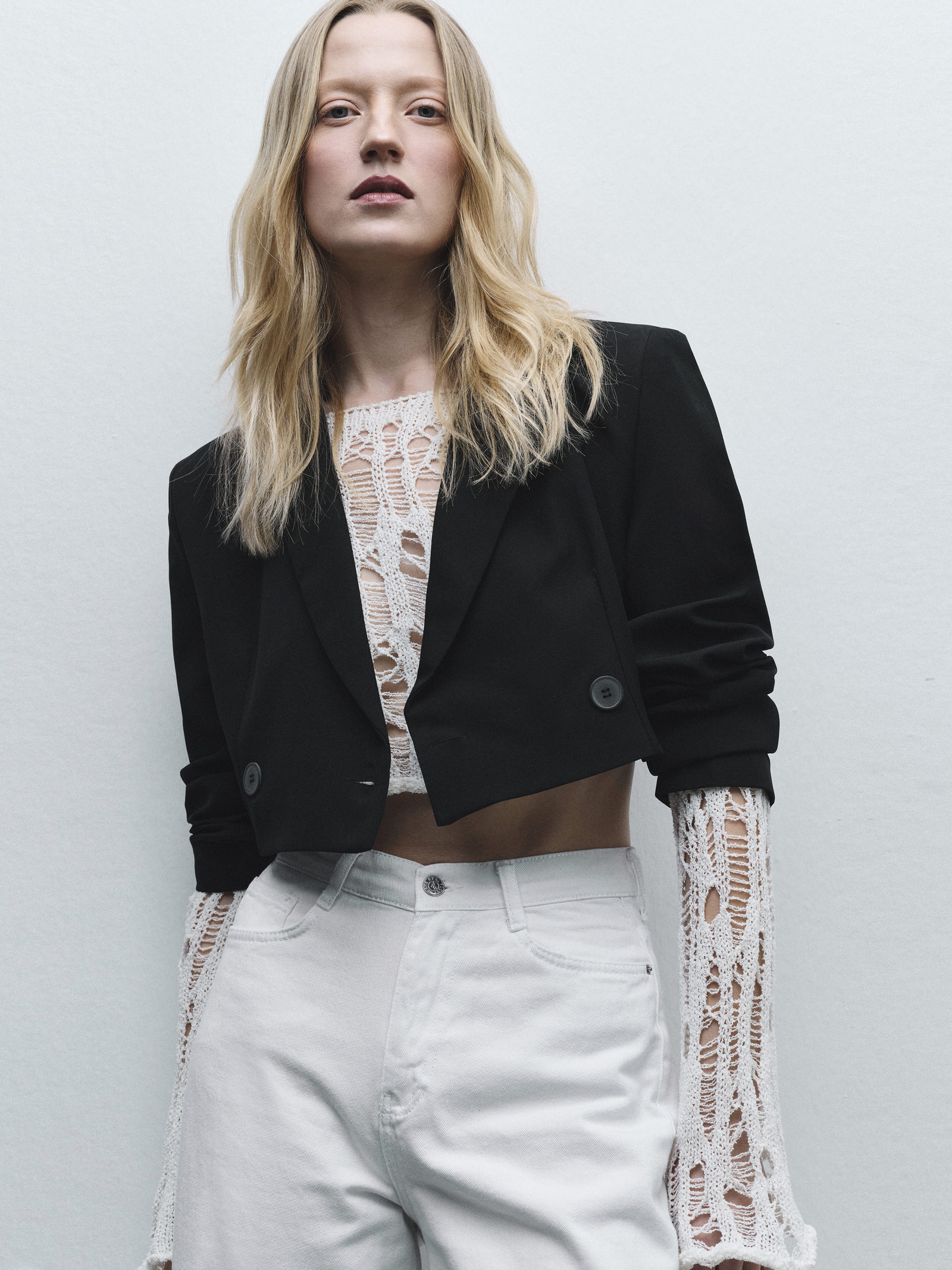 STUDIO CAMPAIGN — 16