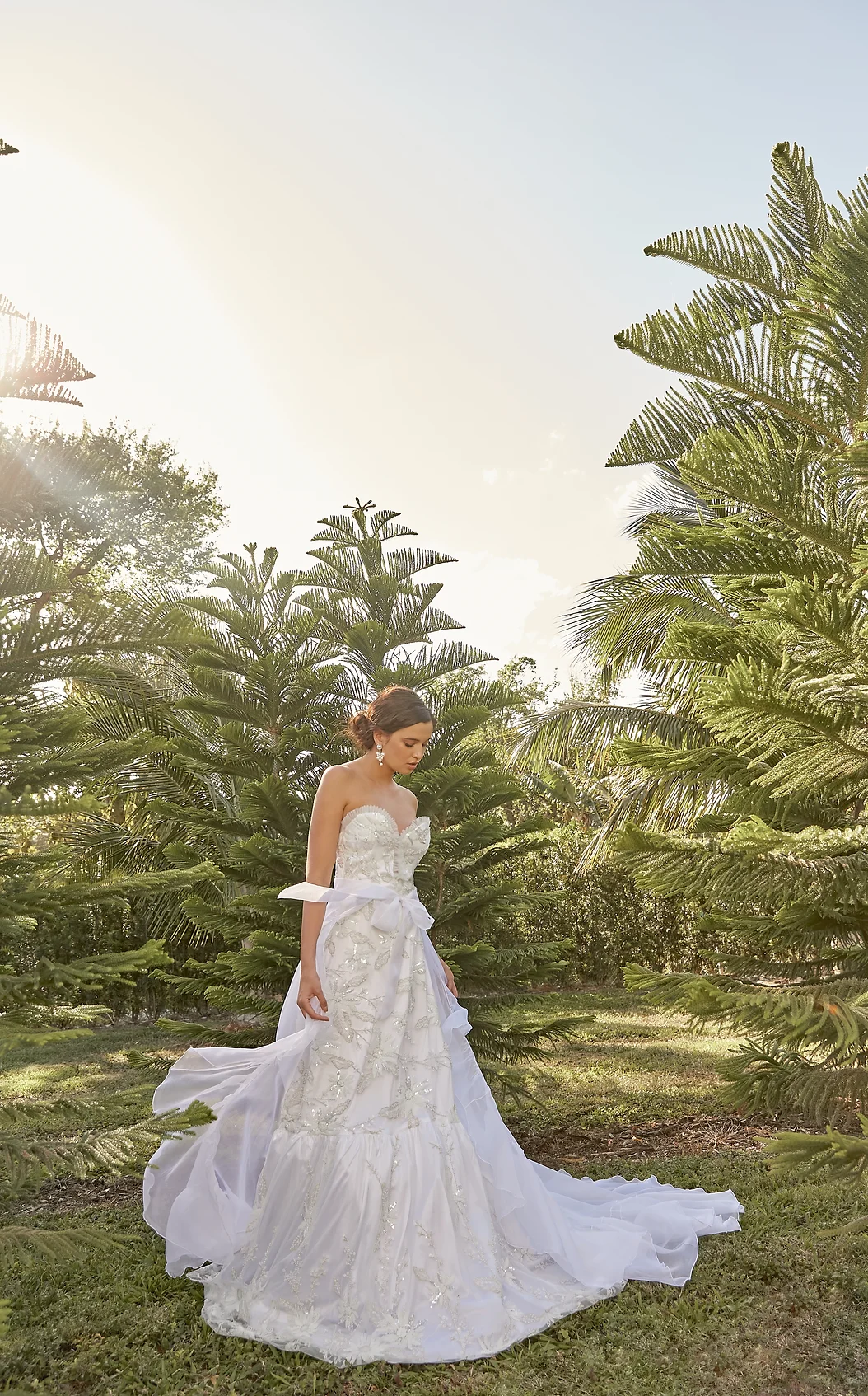 elegant strapless wedding dress 