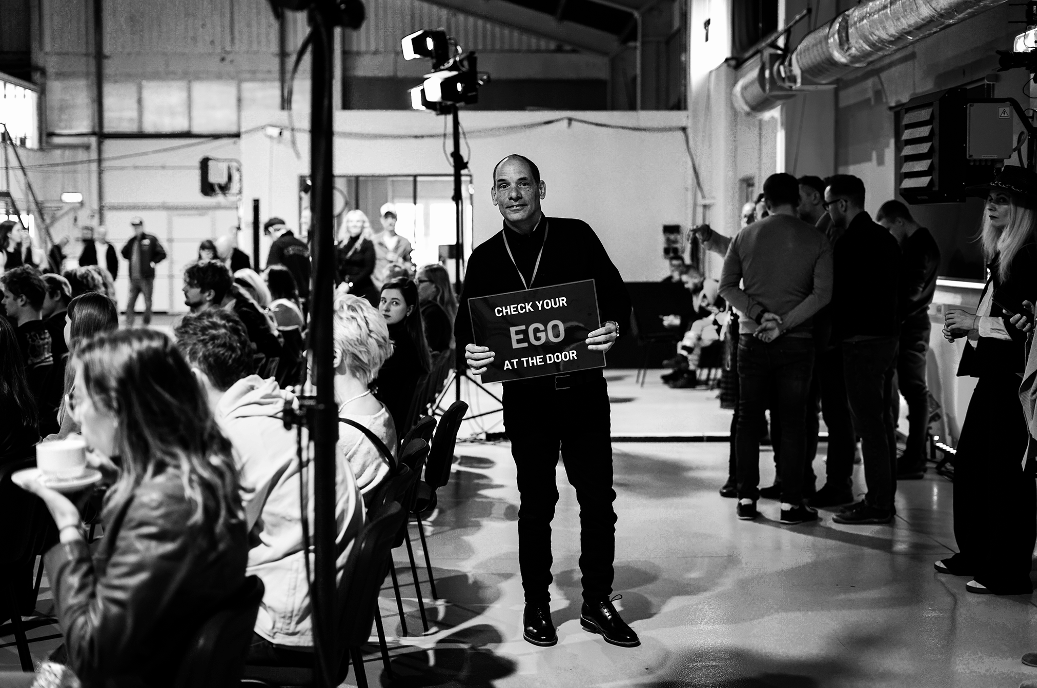 CREATIVE TEAMWORK.gif