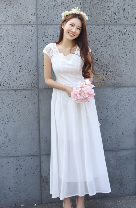 縮圖：Korean Wedding dress
