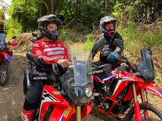 Quick rest in the jungle trail