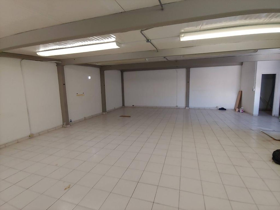 Miniatura: Edificio Comercial Blvd Navarrete