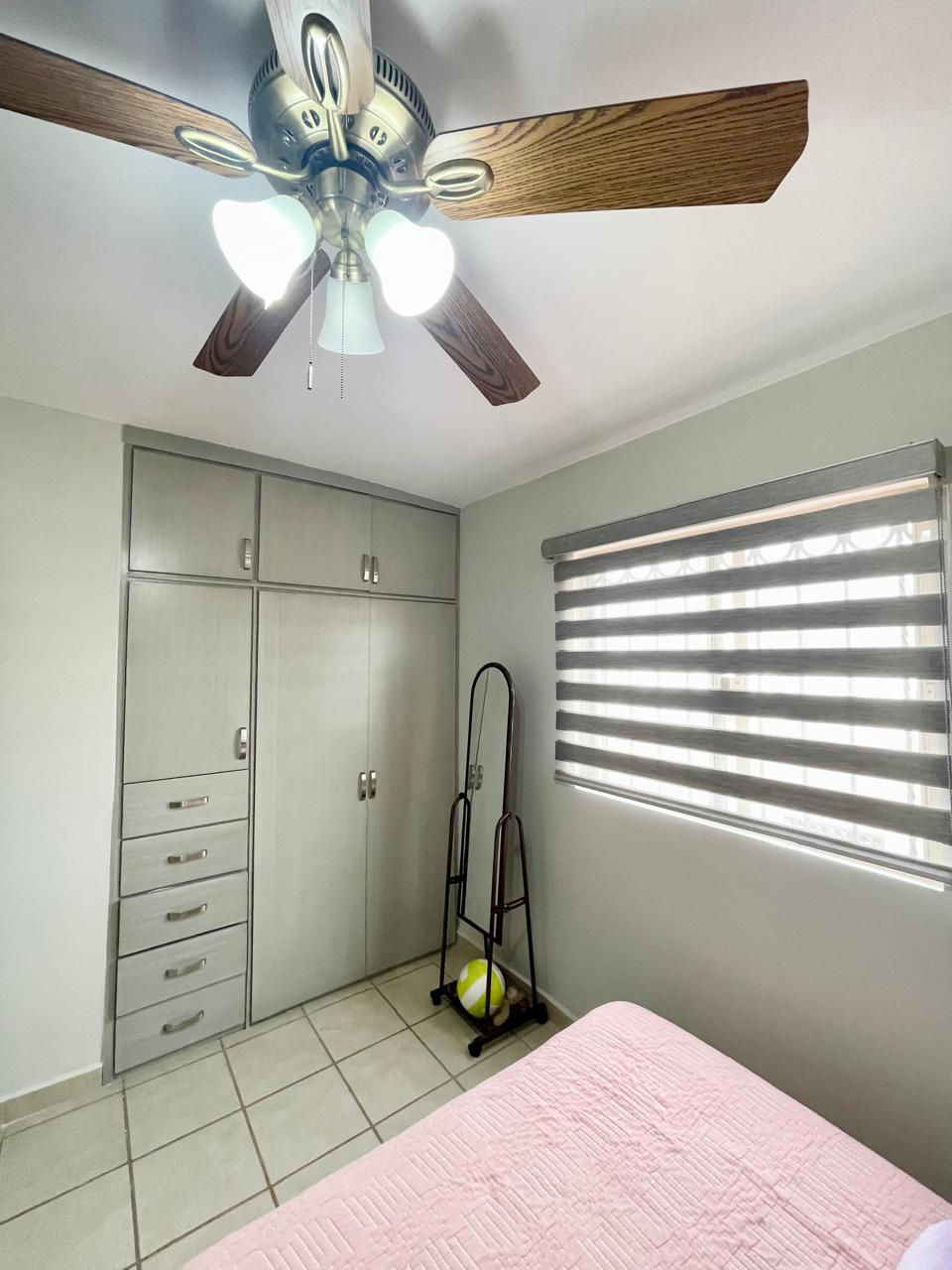 Miniatura: Casa en California Residencial