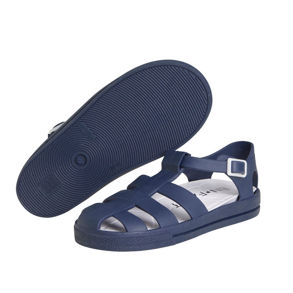 Swim sandals by En Fant