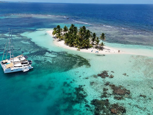 10 Tips for Booking a Yacht Charter in San Blas