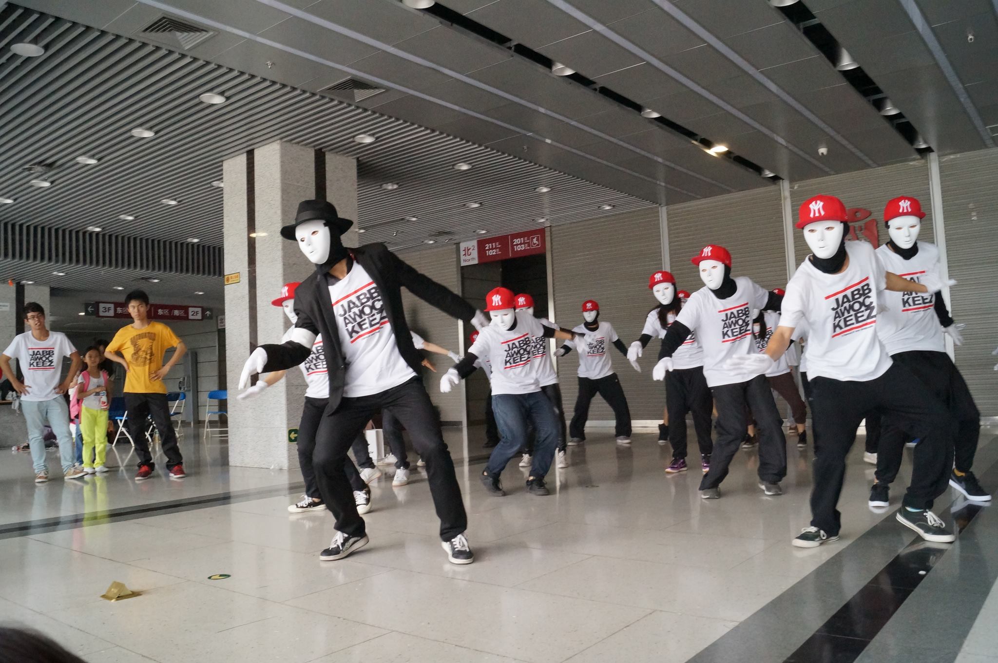 China's Jabbawockeez