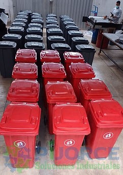 BANDEJAS METALICAS ANTIDERRAMES - TARIMAS ANTIDERRAMES - BANDEJAS GALVANIZADAS - BANDEJAS METALICAS - BANDEJAS ANTIDERRAMES DE ACEITES EN POLIETILENO - BANDEJAS ANTIDERRAMES EN GEOMEMBRANA - TAPAS DE GEOMEMBRANA - TAPAS EN POLIETILENO - TAPAS PARA CILINDROS EN GEOMEMBRANA - TAPAS PARA CILINDROS EN POLIETILENO - CILINDROS DE ACEITE - CILINDROS DE HIDROCARBUROS - CONTENEDORES METALICOS - CONTENEDORES ECOLOGICOS PARA SUSTANCIAS - PUNTOS ECOLOGICOS - CONTENEDORES DE RESIDUOS SOLIDOS - PRODUCTOS ANTIDERRAMES EN POLIETILENO - BANDEJAS ANTIDERRAMES - PALLET ANTIDERRAMES - DERRAME DE SUSTANCIAS PELIGROSAS - HIDROCARBUROS - PRODUCTOS QUIMICOS - TAPAS DE GEOMEMBRANA PARA RESIDUOS - TAPAS PARA CILINDROS EN POLIETILENO - TAPAS CONICAS EN POLIETILENO - TAPAS CONICAS DE GEOMEMBRANA PARA HIDROCABUROS - BANDEJAS DE CONTENCION PARA LA PREVENCION DE DERRAMES - JAULAS ANTIDERRAMES - BANDEJAS PARA CONTENCION DE SUSTANCIAS PELIGROSAS