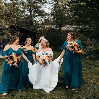 wedding venues near me-michigan wedding venues-celestial farms wedding venue-wedding in the woods-affordable wedding venues-detroit wedding venues