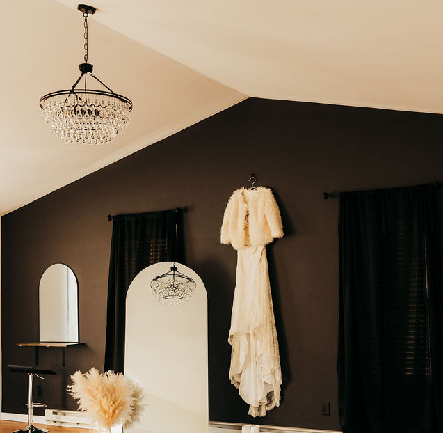 Clio Michigan Wedding Venue Celestial Farms-wedding venues near me-barn wedding venues near me-michigan wedding venues near me-affordable wedding venue near me-wedding chapel near me-barn wedding venues-wedding chapels in michigan-wedding venue-michigan barn wedding venues-wedding venues near me