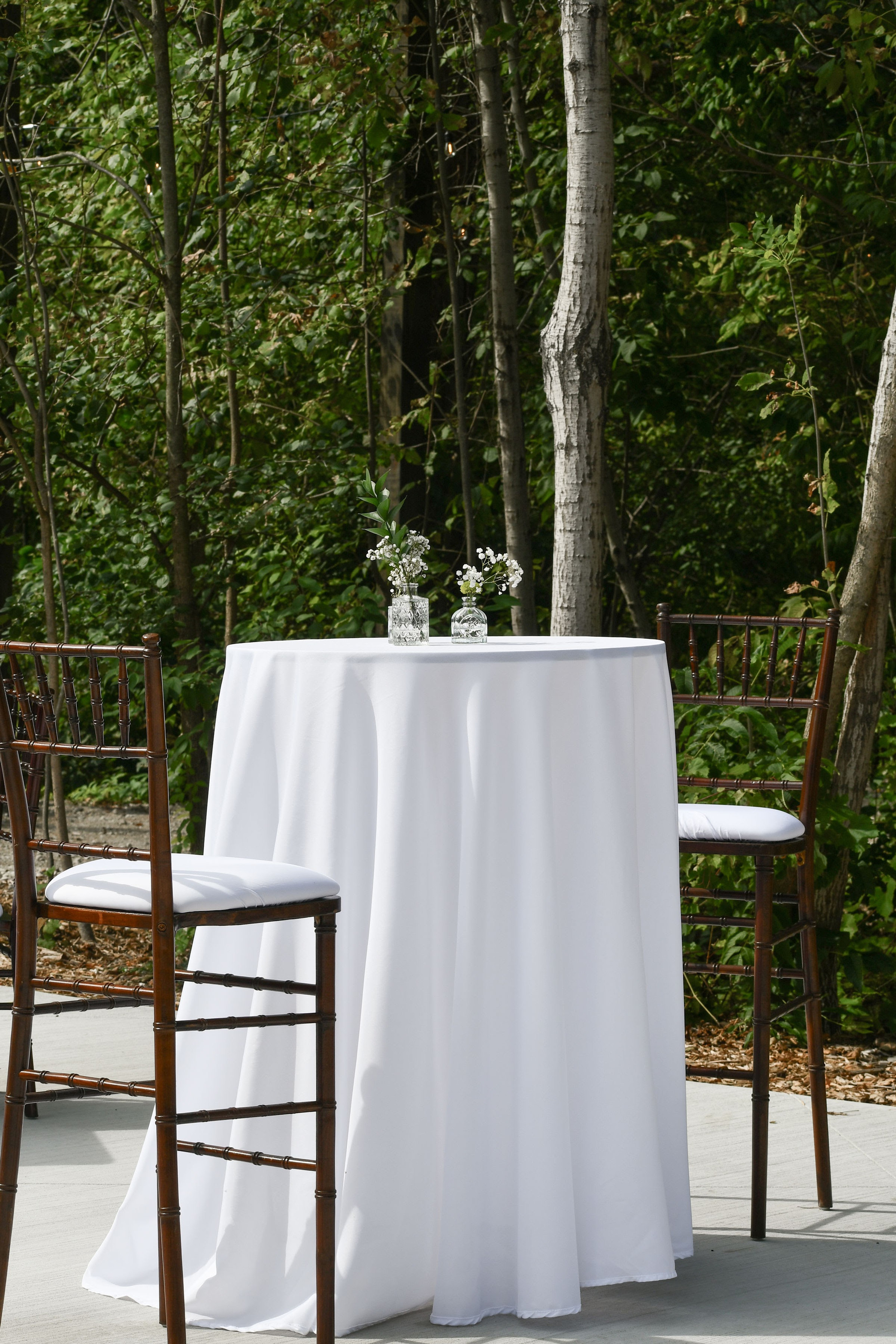 Wedding Table Linens: Buying or Renting from your Michigan Wedding Venue? Wedding Table Linens: Buying or Renting from your Michigan Wedding Venue?
