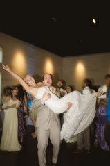 dancing to 2025 VMA Winners