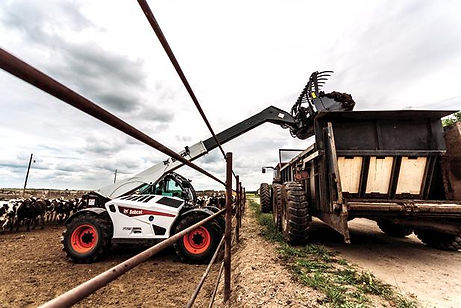bobcat-v723-bucket-grapple