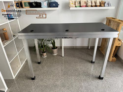 Entrega de tarima de DJ a Remeneo Sound