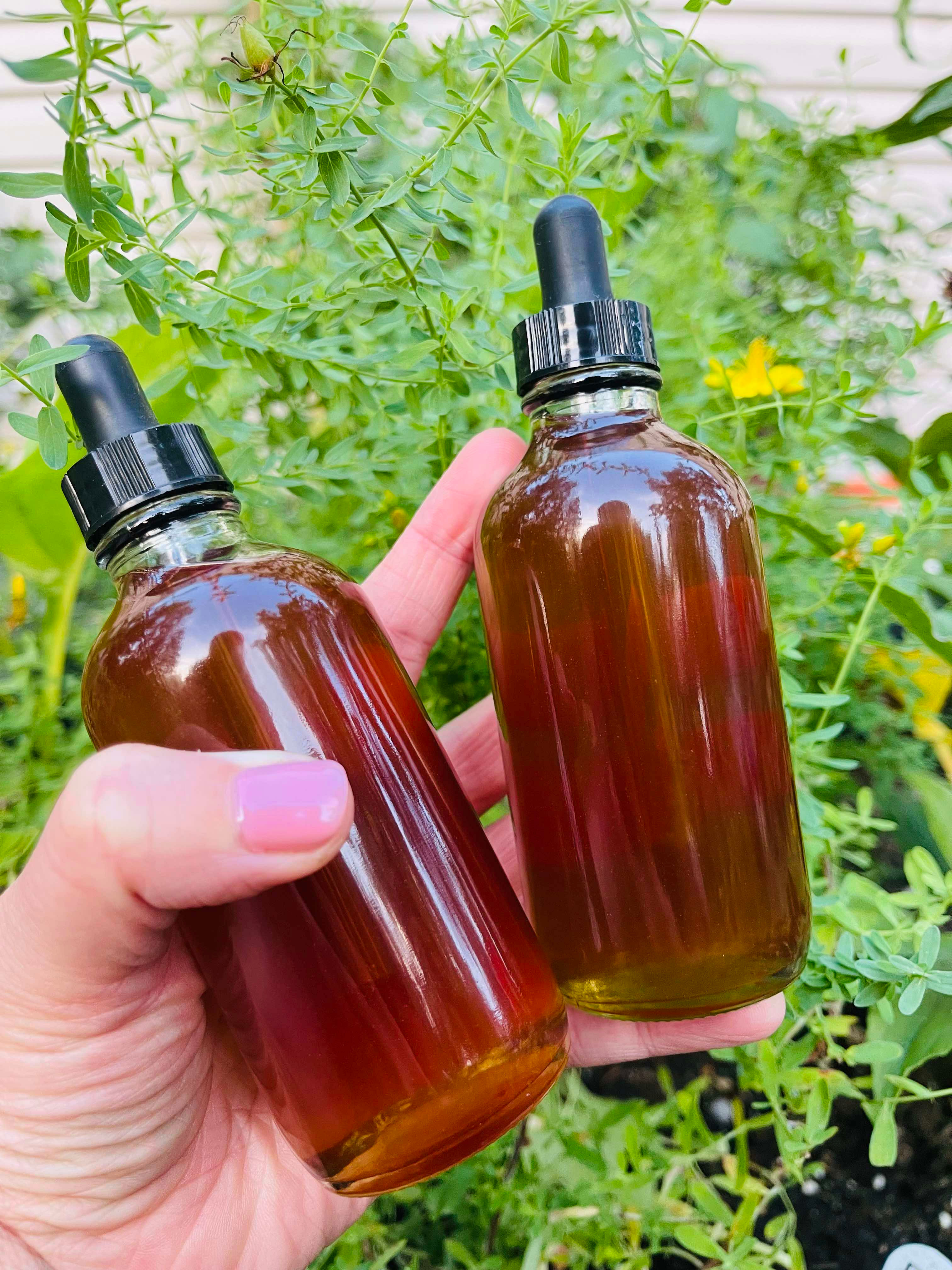 St Johns Wort Oil 4oz 