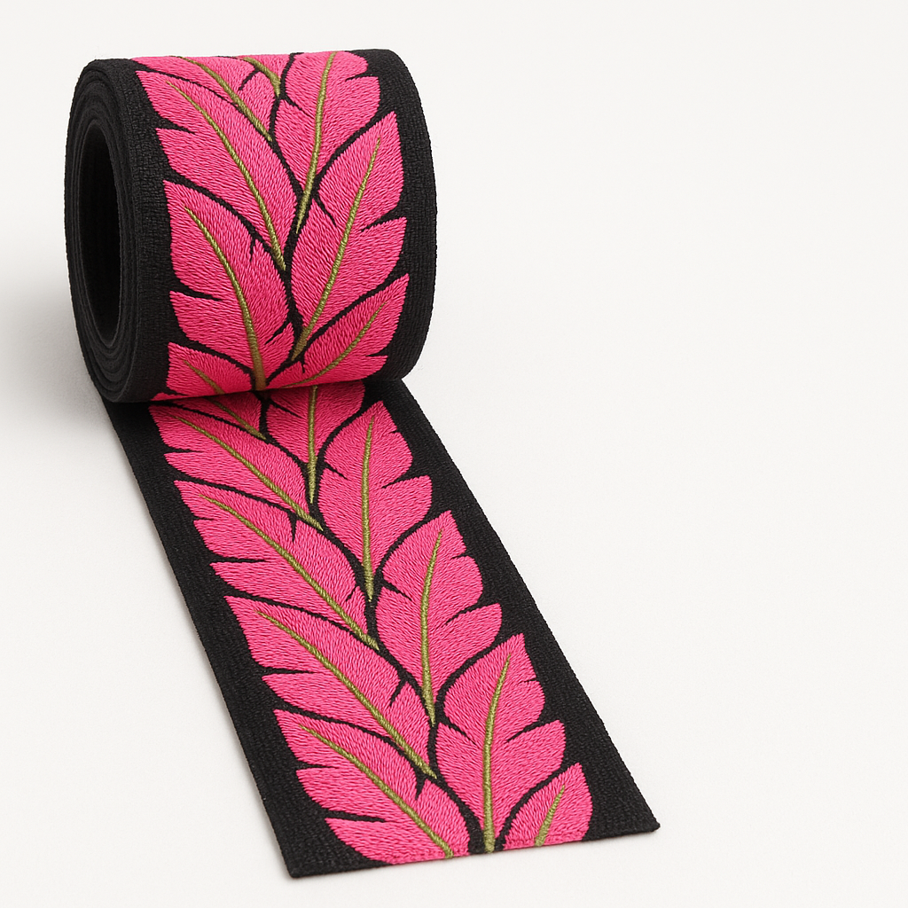 Banana Leaf Border 7"