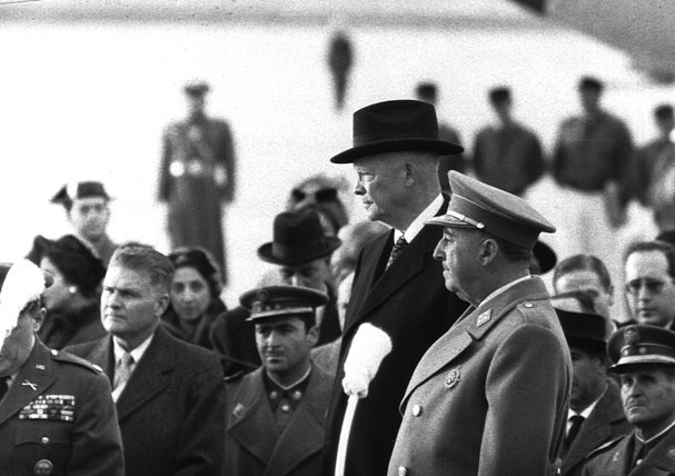 Franco y Eisenhower durante la visita del presidente estadounidense a Madrid.
