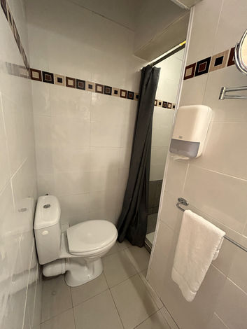 Chambre triple avec balcon Hôtel Le Bon Accueil Porto Ota Corse