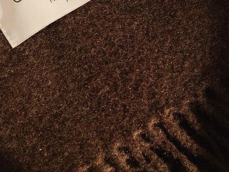 Le pouvoir silencieux du non-teint: brun