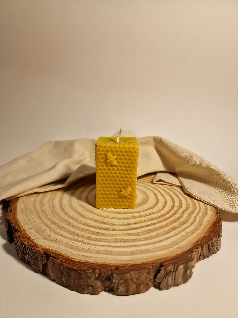 Thumbnail: Square Honeycomb Beeswax Candle