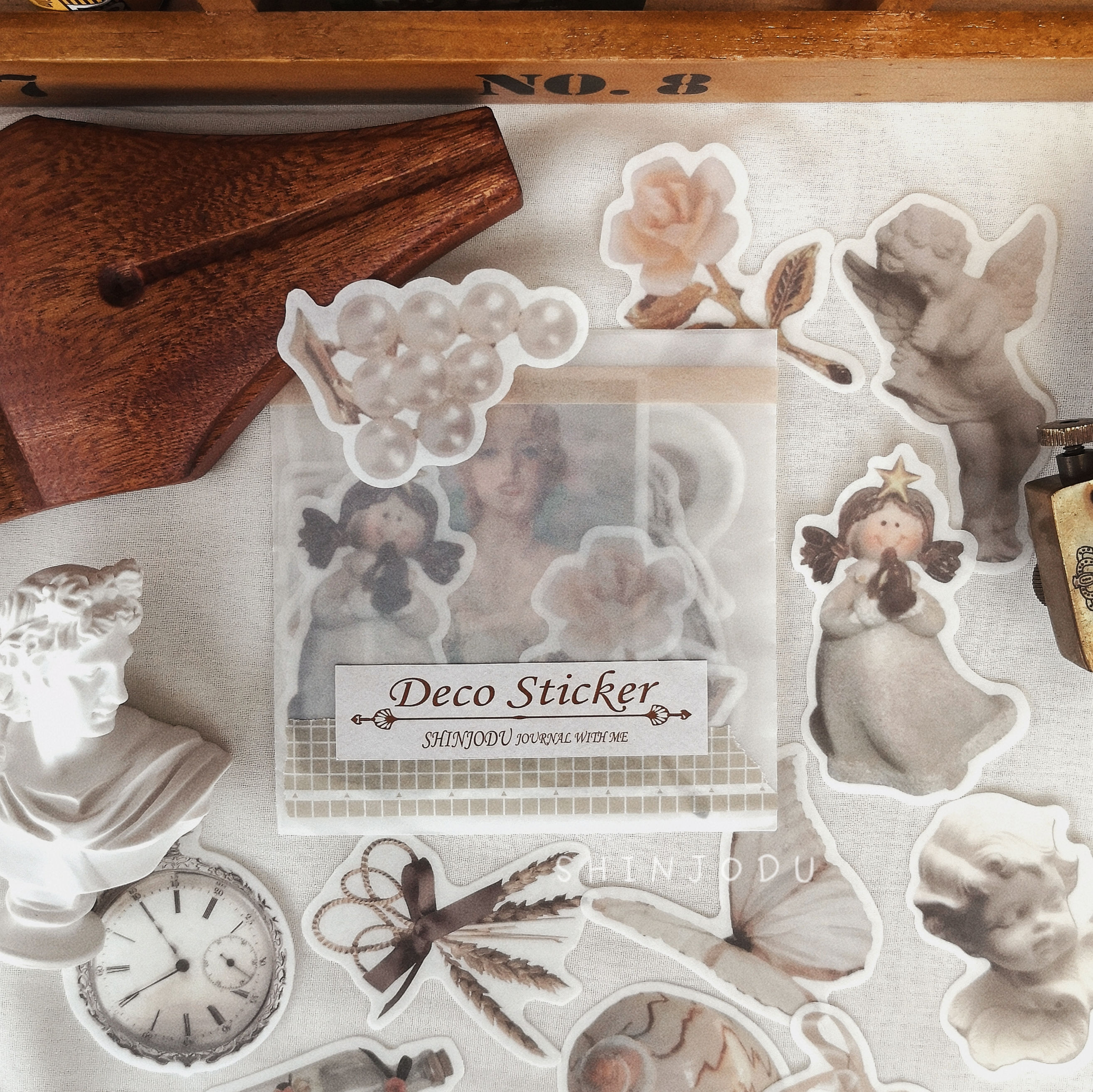 Vintage Deco Sticker