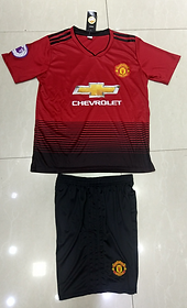 Man u red 1819.png