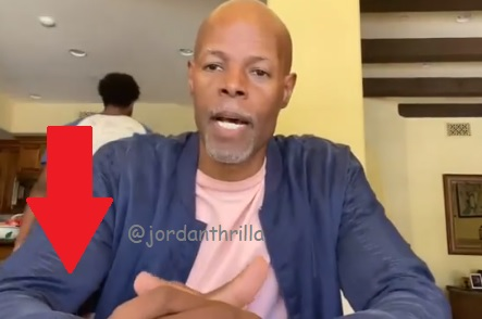 Keenen Ivory Wayans Accidentally Exposes His Genitals In Viral