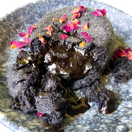 Eggless Molten Lava Cake